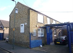 10 Beulah Road, Wimbledon, SW19 3SB