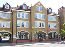 Thames House, 180 High Street, 180 High St, Teddington, TW11 8HU