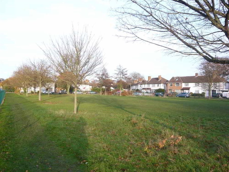 Barton Green, KT3 3HU Cattaneo Commercial