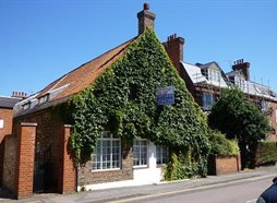 Imperial House, 18 Lower Teddington Road, Hampton Wick, KT1 4EU