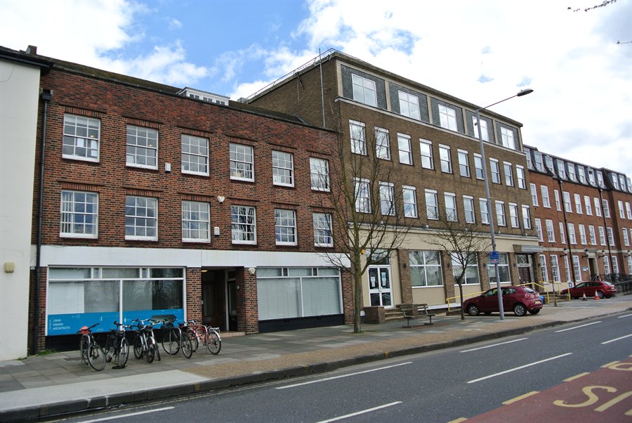 47 High Street, KT1 1LQ Cattaneo Commercial